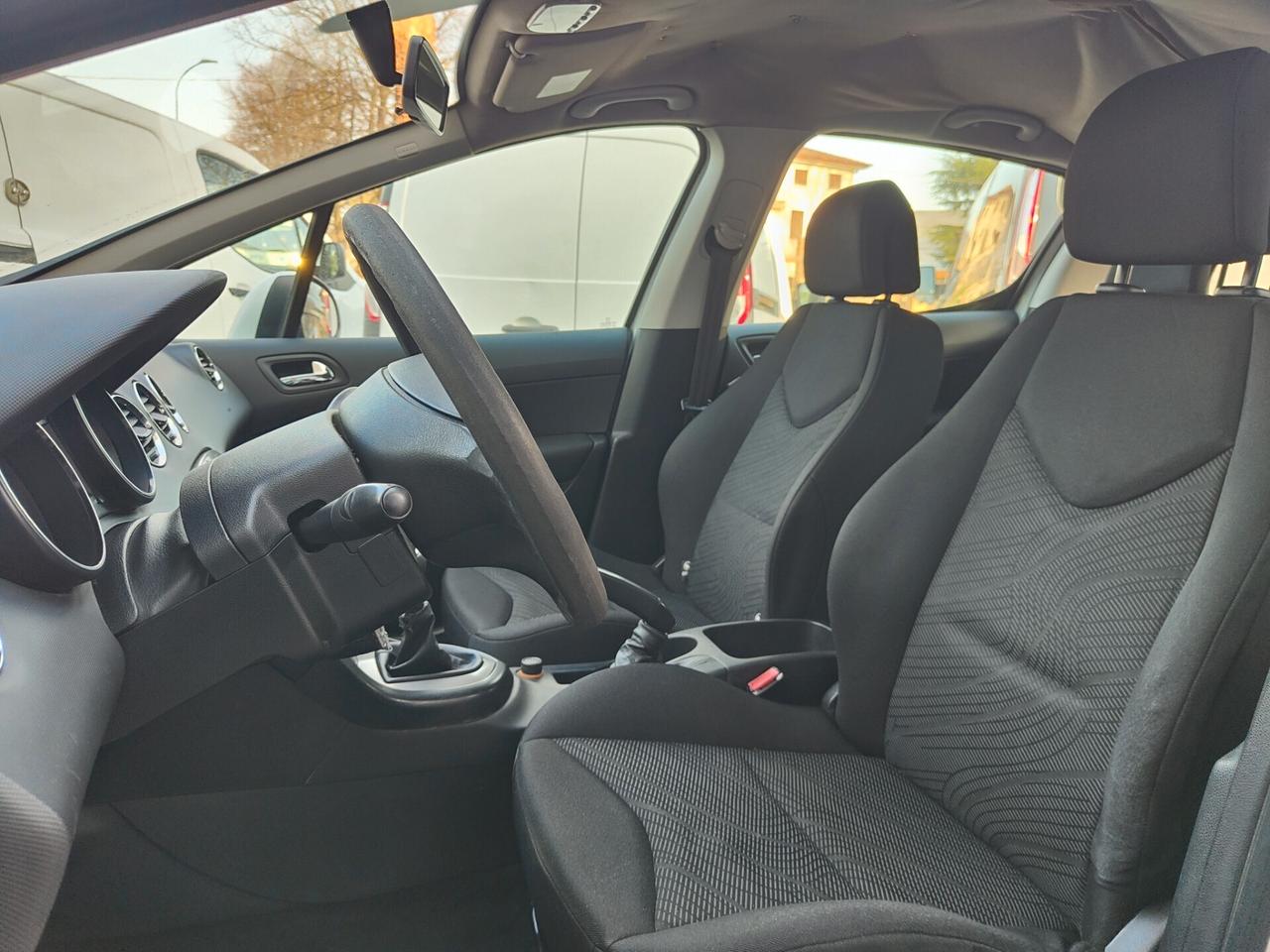 Peugeot 308 1.6 HDi 90CV FAP 5p. Premium