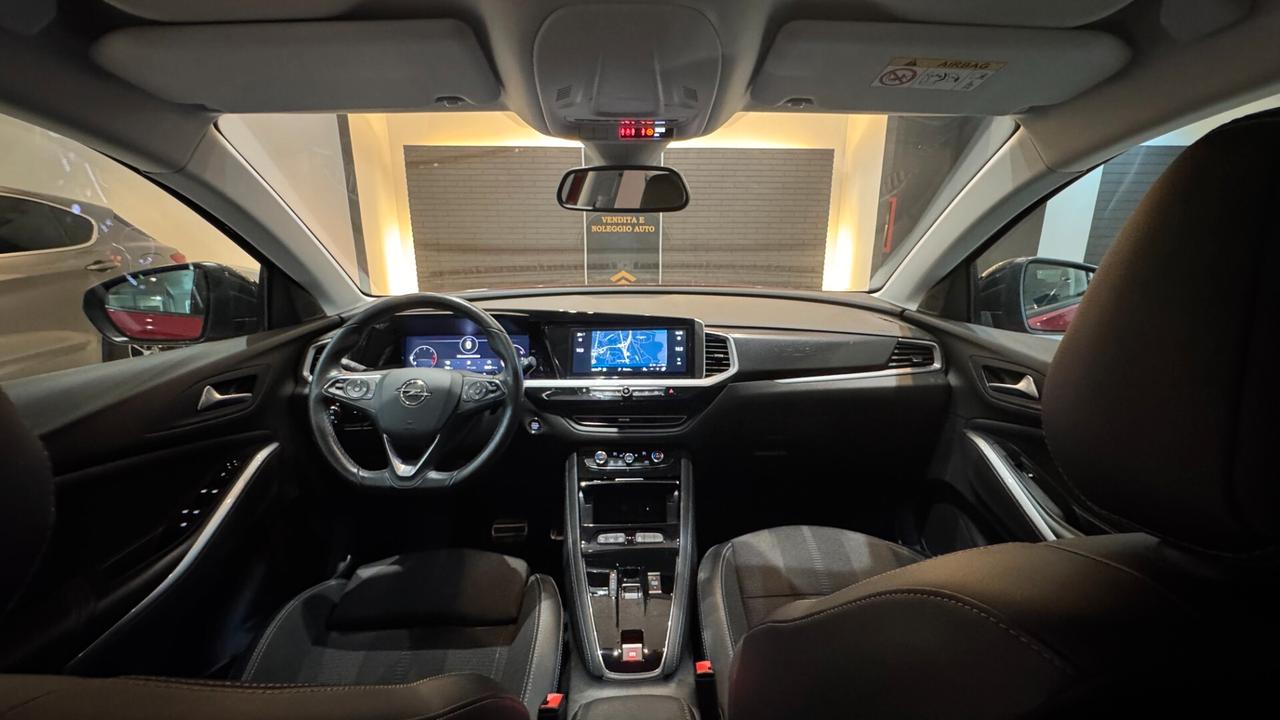 Opel Grandland 1.5 ECOTEC AUT. - 2024