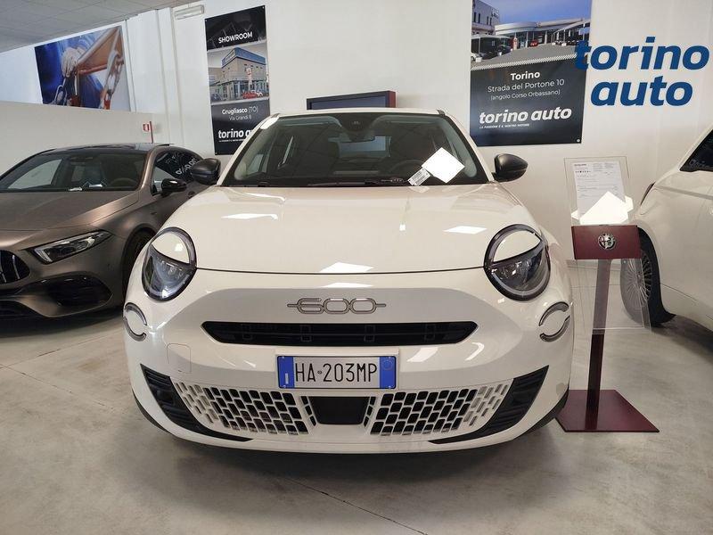 FIAT 600 1.2 Hybrid 110cv