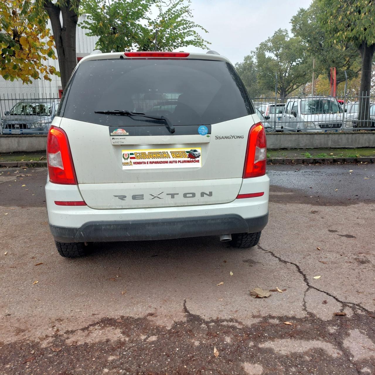 Ssangyong Rexton W 2.0 Xdi 4WD A/T Top