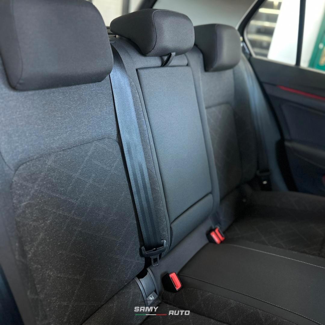Volkswagen Golf 2.0 tdi Life 115cv dsg