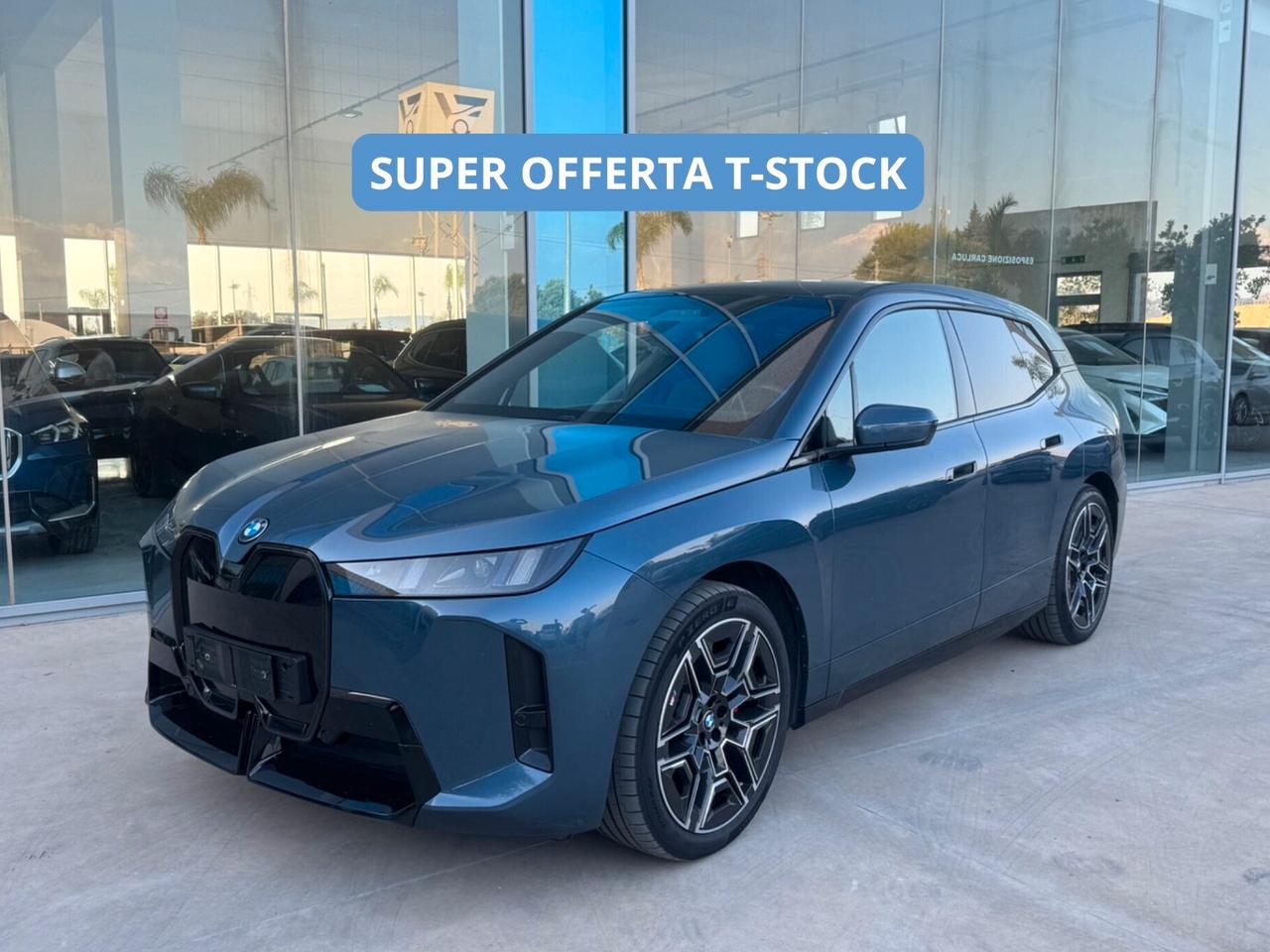 Bmw IX xDrive 45 Msport Pro - SUPER OFFERTA T-STOCK