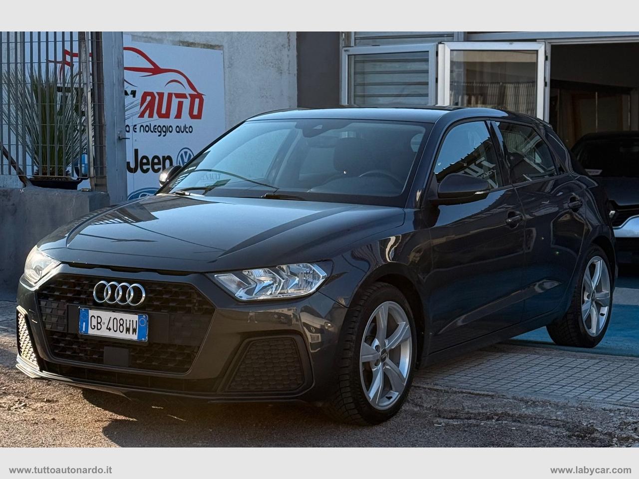 AUDI A1 SPB 35 TFSI S tronic Identity Black