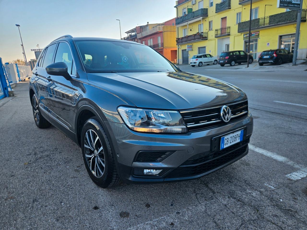 Volkswagen Tiguan 2.0 TDI SCR DSG Advanced BlueMotion Technology