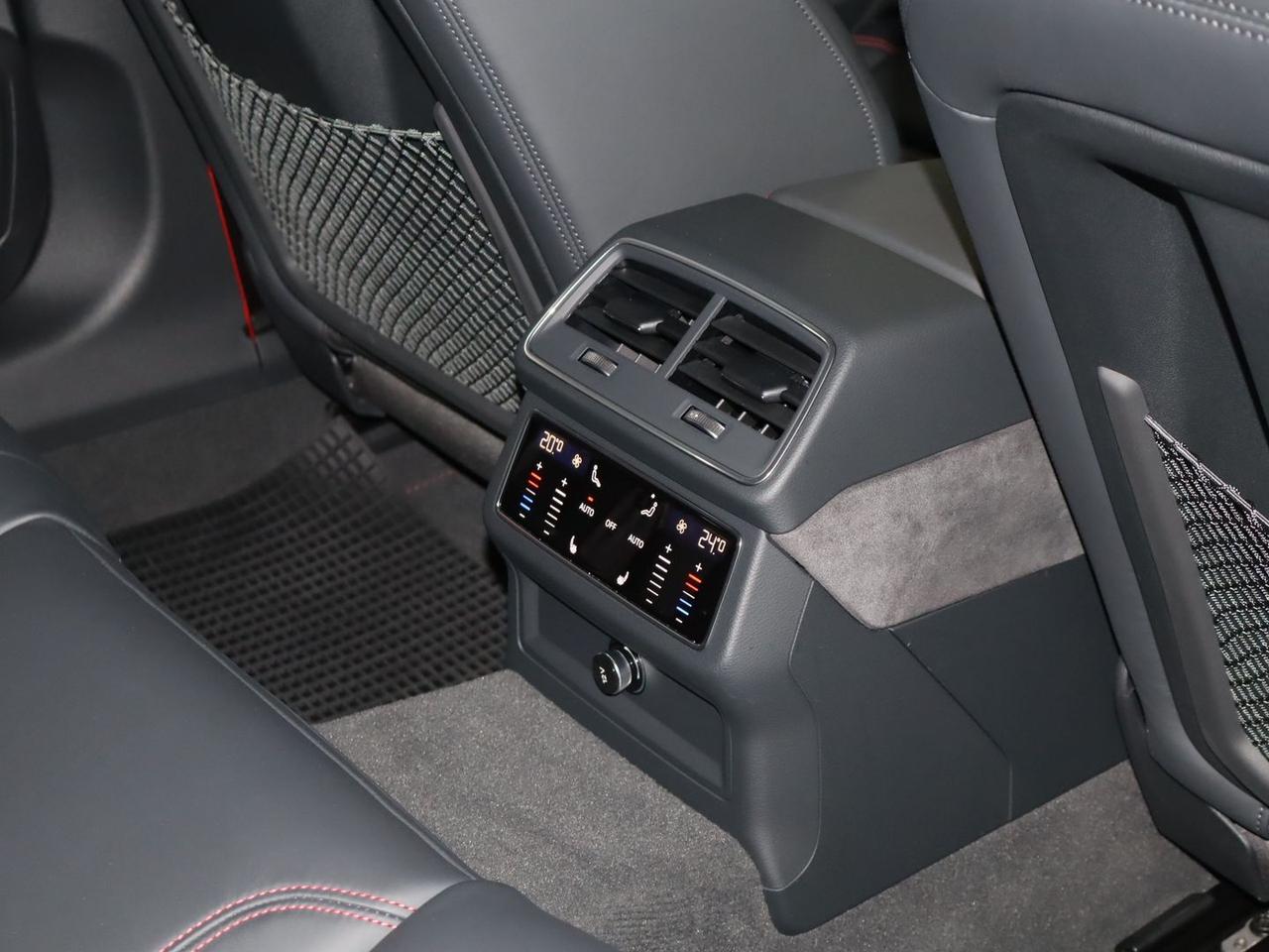 Audi RS6 4.0 TFSI MHEV IVA ESPOSTA #10447