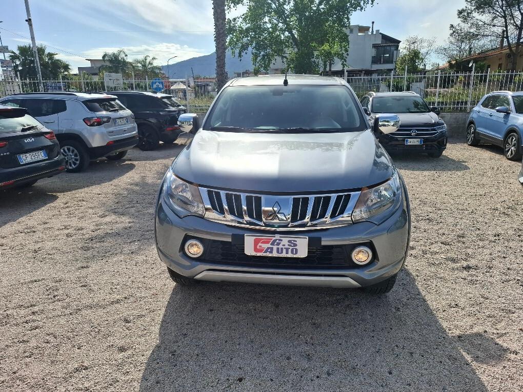 Mitsubishi L200 2.4 DI-D/154CV Double Cab Invite