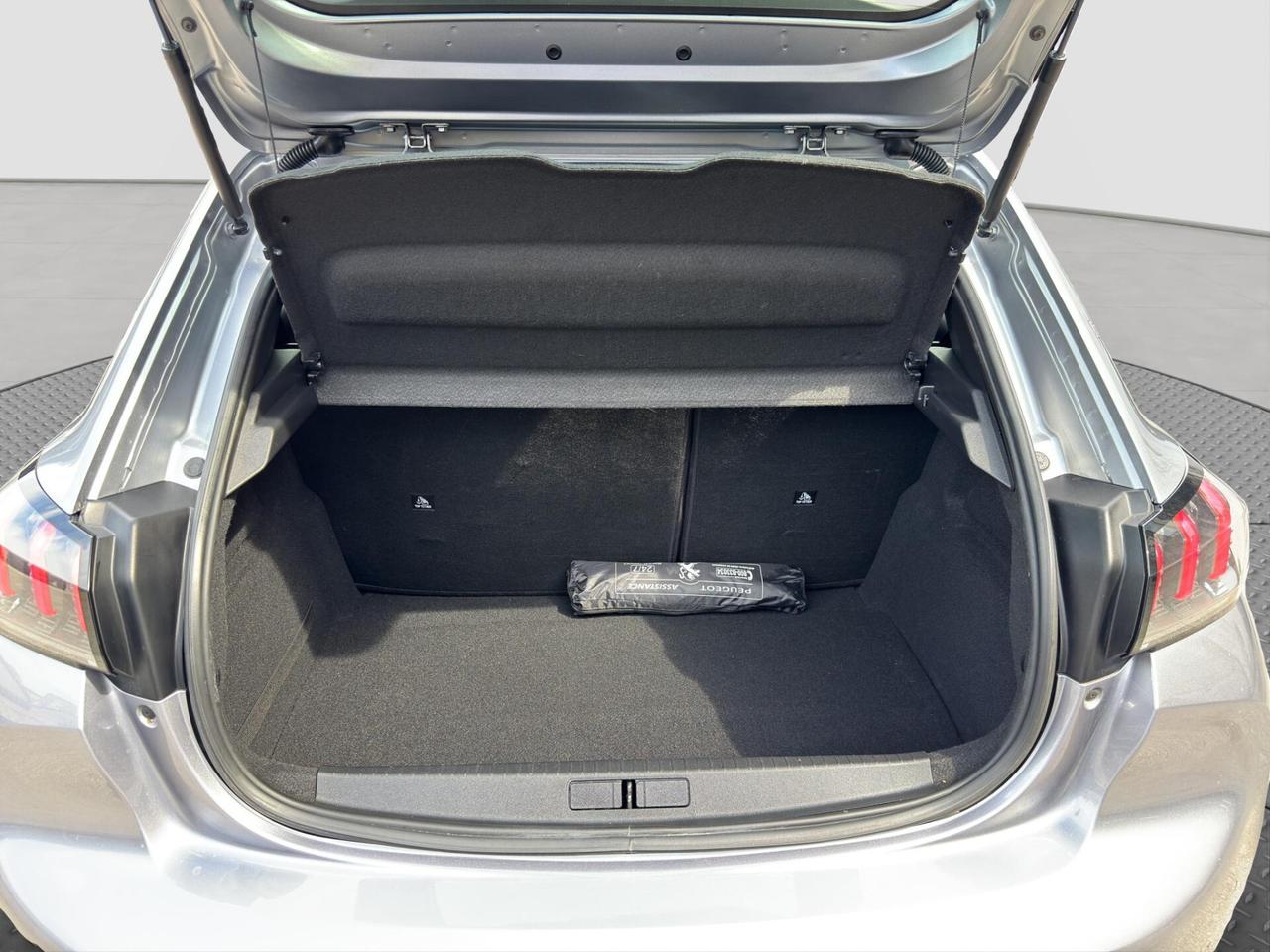 Peugeot 208 1.5 100cv bluehdi Allure 2020