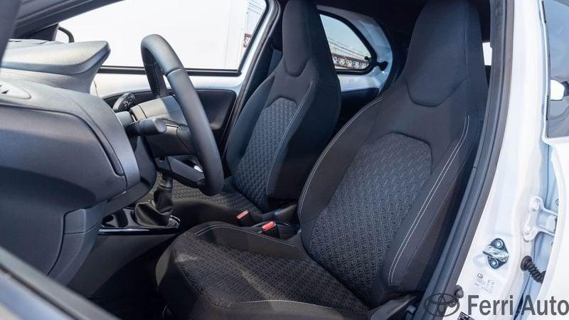Toyota Aygo X 1.0 VVT-i 72 CV 5 porte Trend
