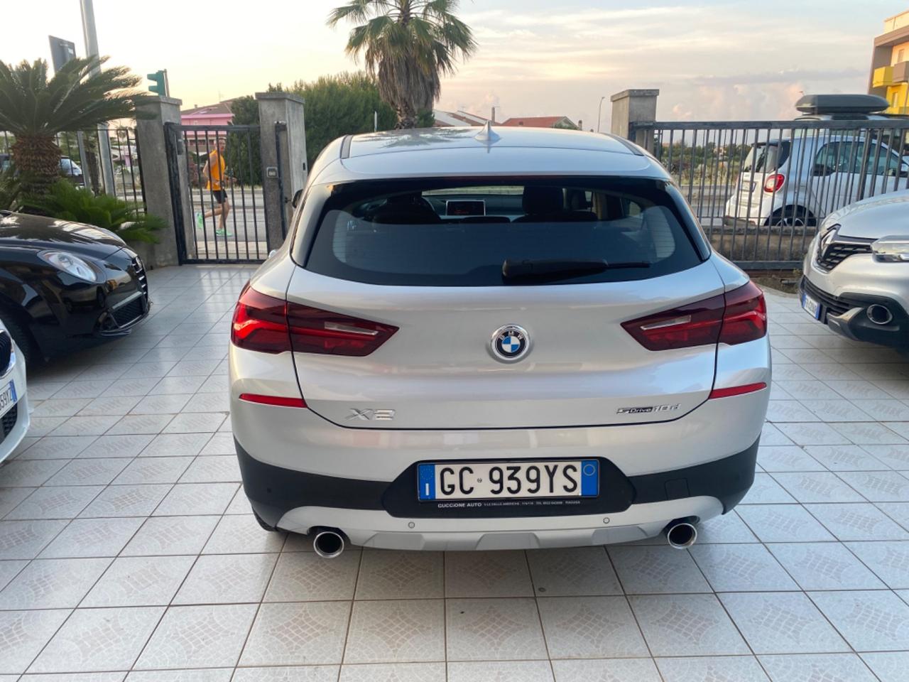Bmw X2 sDrive18d Business-X