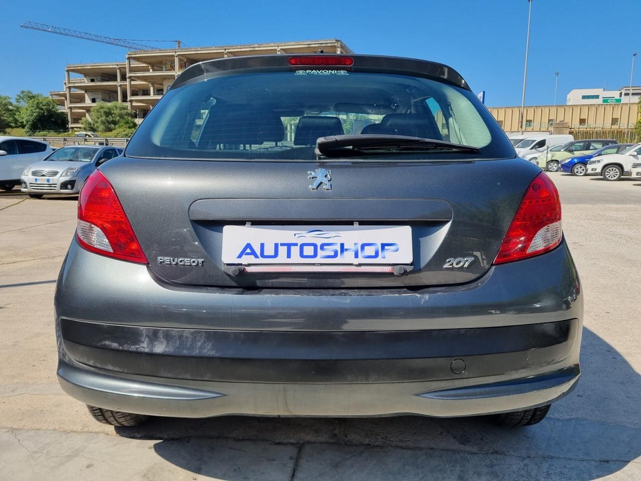 Peugeot 207 1.4 BENZINA