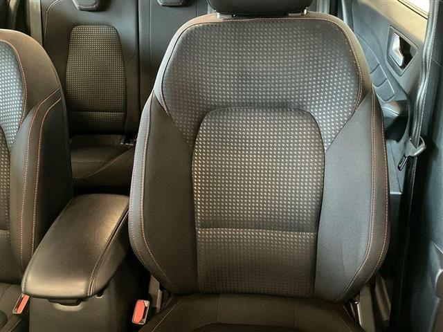 FORD Focus 5 Porte 1.5 EcoBlue 120cv ST-Line Auto