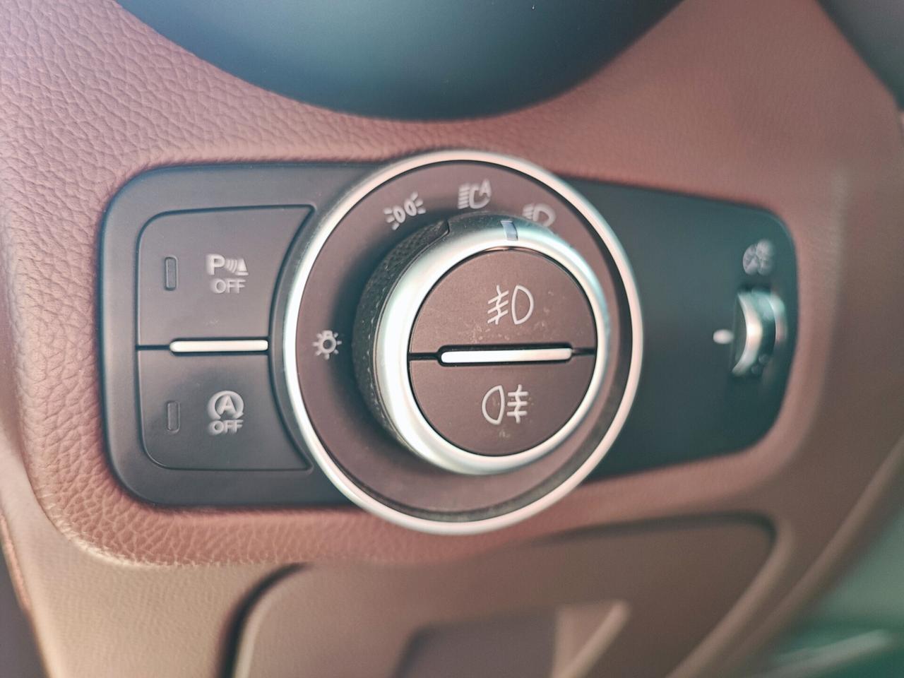 Alfa Romeo Stelvio 2.2 Turbodiesel 180 CV AT8 Q4 Super