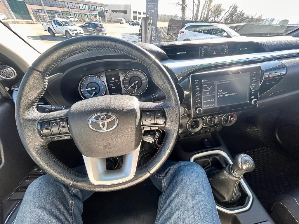 Toyota Hilux Double Cab Hilux 2.8 d double cab Lounge 4wd