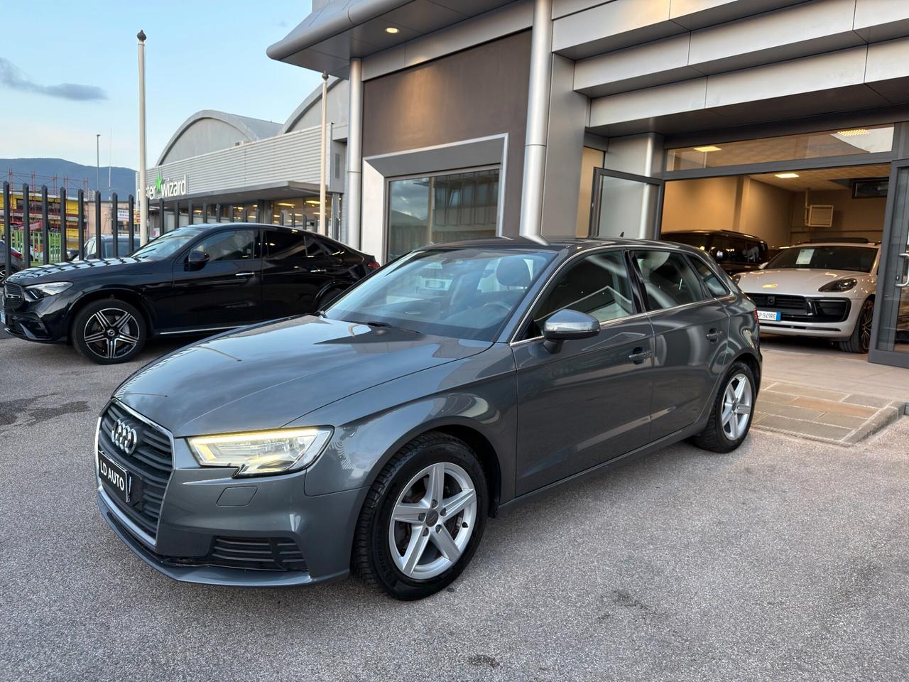 Audi A3 SPB 30 TDI Business
