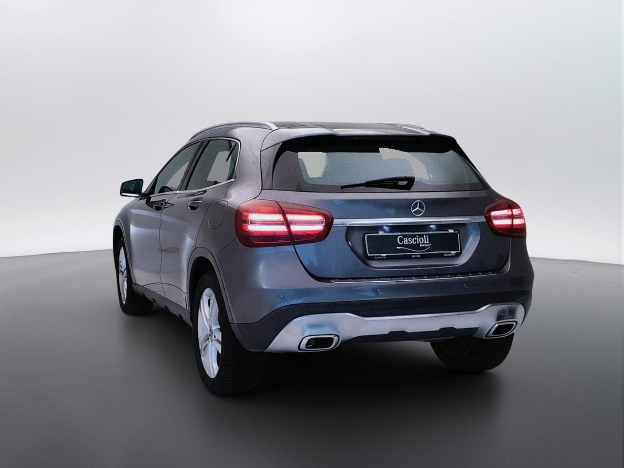 Mercedes-Benz GLA-X156 2017 - GLA 180 d Sport auto