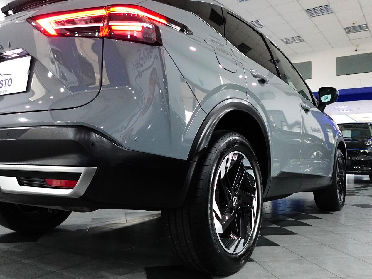 Nissan Qashqai 1.3 BZ 158 CV MHEV X-TRONIC N-CONNECTA