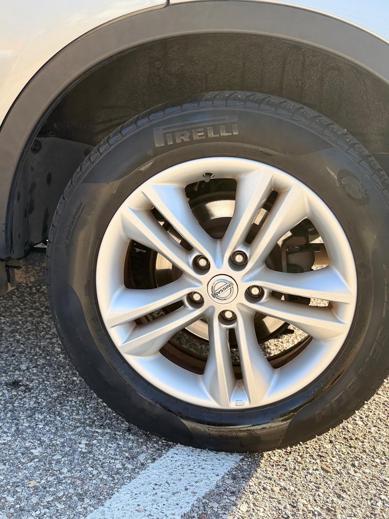 Nissan Qashqai Qashqai+2 2.0 dCi