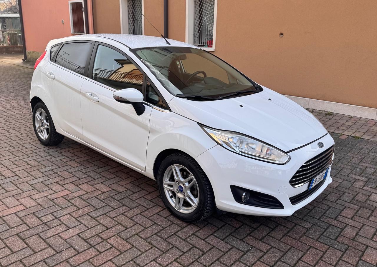 Ford Fiesta 1.0 80CV 5 porte Titanium Ok Neopatentati