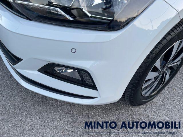 VOLKSWAGEN Polo 1.0 80CV RETROCAMERA NAVIGATORE SENSORI PARCHEGGIO