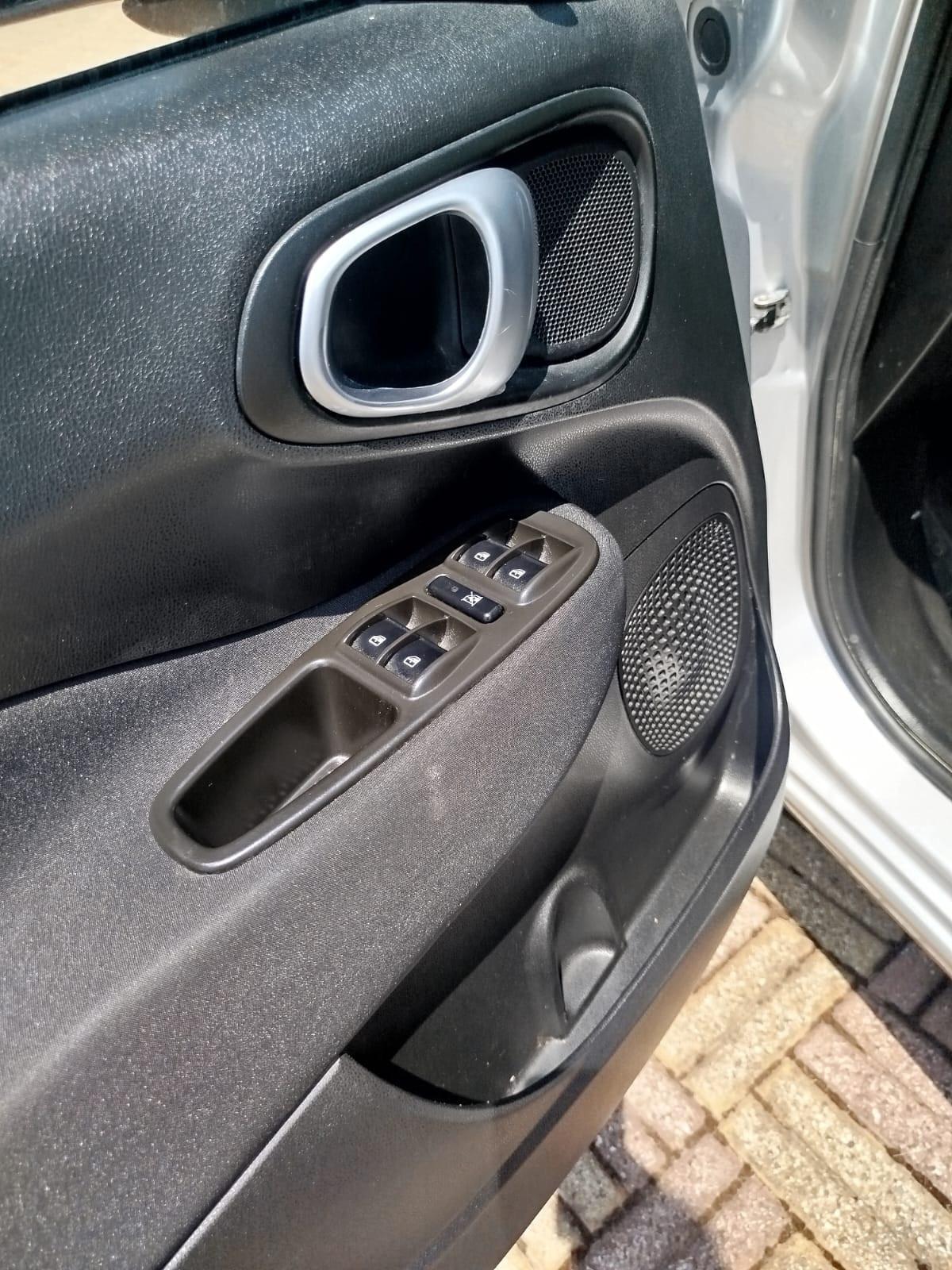 Fiat 500L Living 1.6 Multijet 105 CV Pop Star