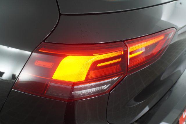 VOLKSWAGEN Golf Golf 1.0 eTSI EVO DSG Life