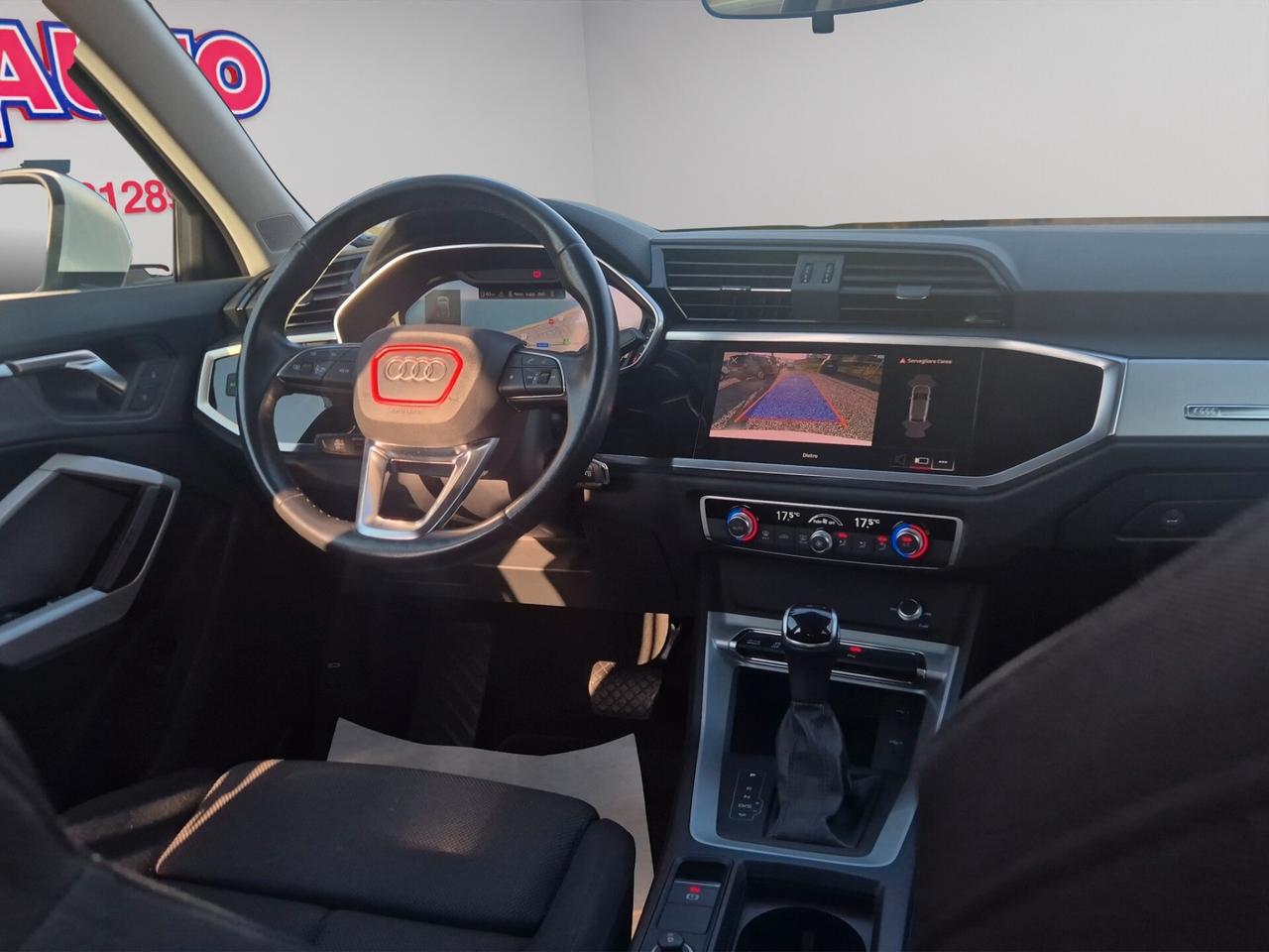 Audi Q3 35 TDI S tronic S-LINE