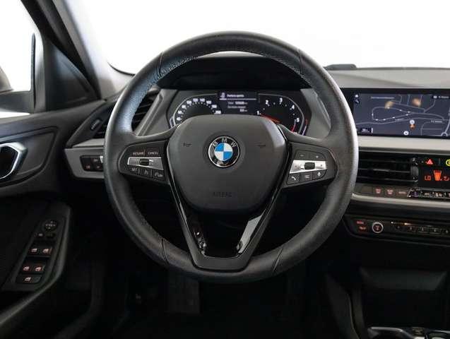 BMW 116 Serie 1 F40 116d Advantage auto