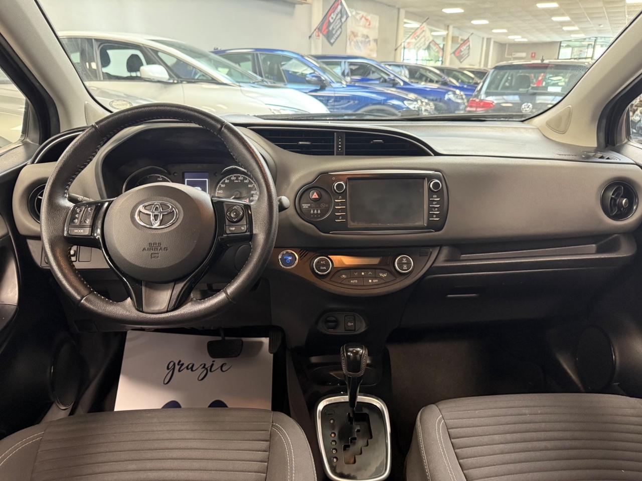 Toyota Yaris 1.5 Hybrid 5 porte Active Plus 73CV Ok Neopatentati