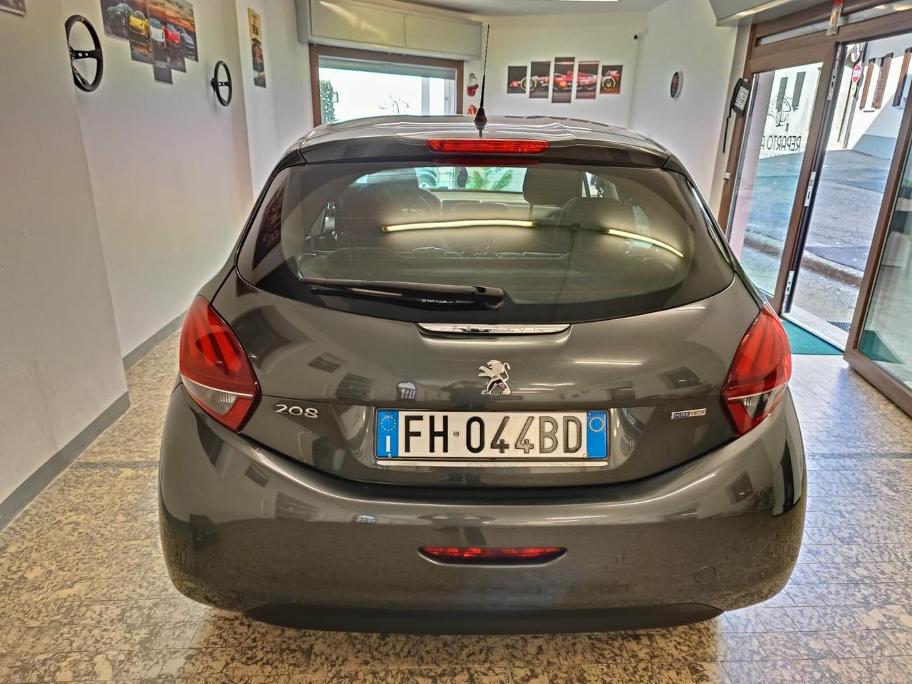 Peugeot 208 PureTech Active