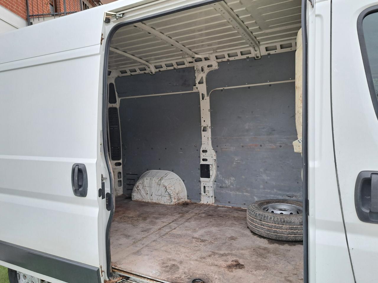 Peugeot Boxer 2.2 HDi/120CV