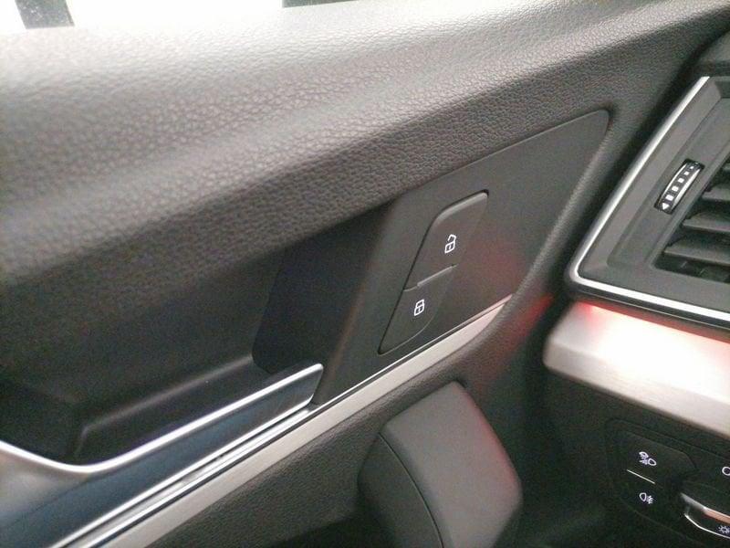 Audi Q5 40 2.0 tdi Business Sport quattro 190cv s-tronic