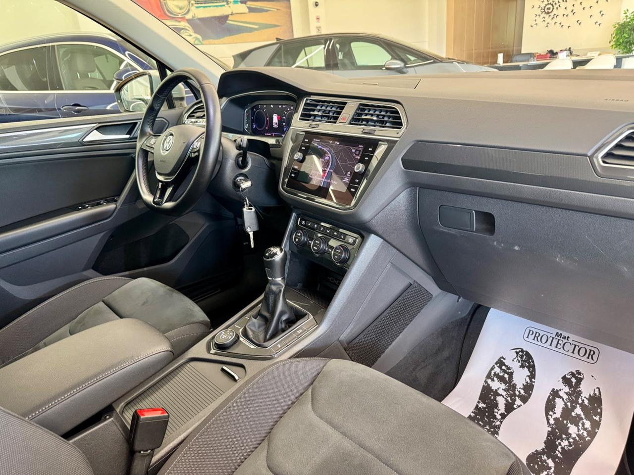 Volkswagen Tiguan 4x4 Sport - SOLO 79.000 KM