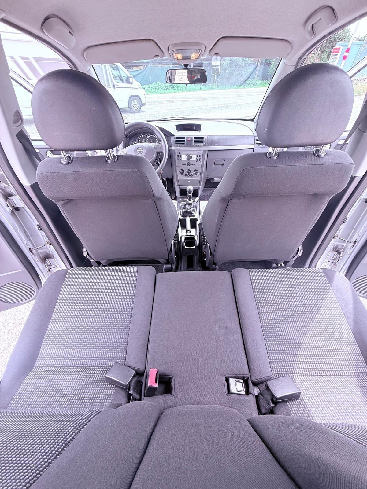 Opel Meriva 1.4 16V Cosmo Ok neopatentati