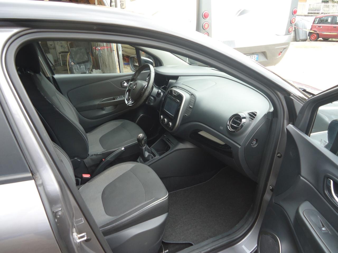 Renault Captur 1.5 dCi 90cv INTENS