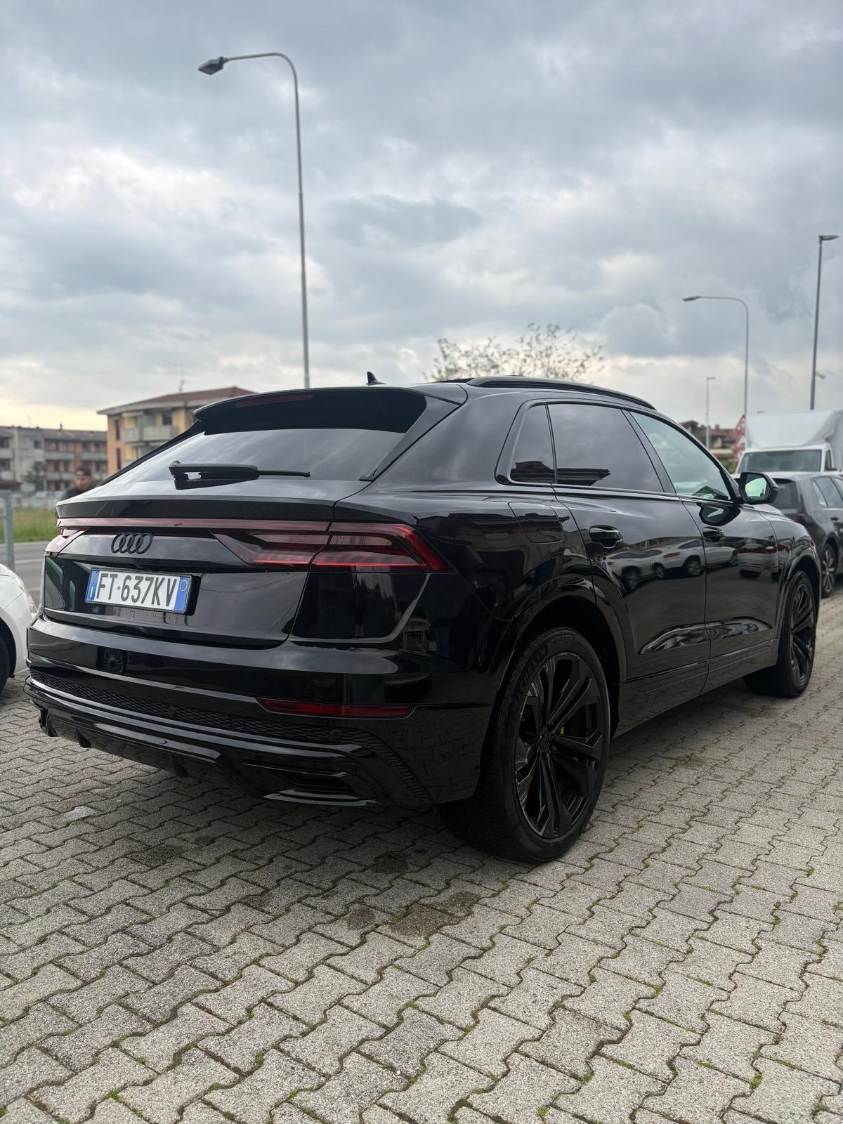 Audi Q8 50 TDI 286 CV quattro tiptronic Sport