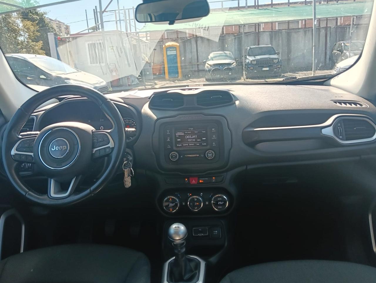 Jeep Renegade Limited 2017 | 105.000 km | IN ARRIVO | €12.890