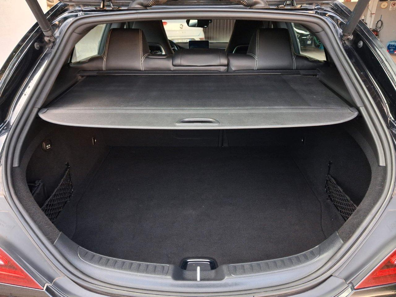 Mercedes CLA Shooting Brake 180 Business FL