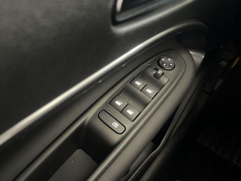 FIAT 600 600 1.2 hybrid Sport Edizione Milano Cortina 2026 145cv auto