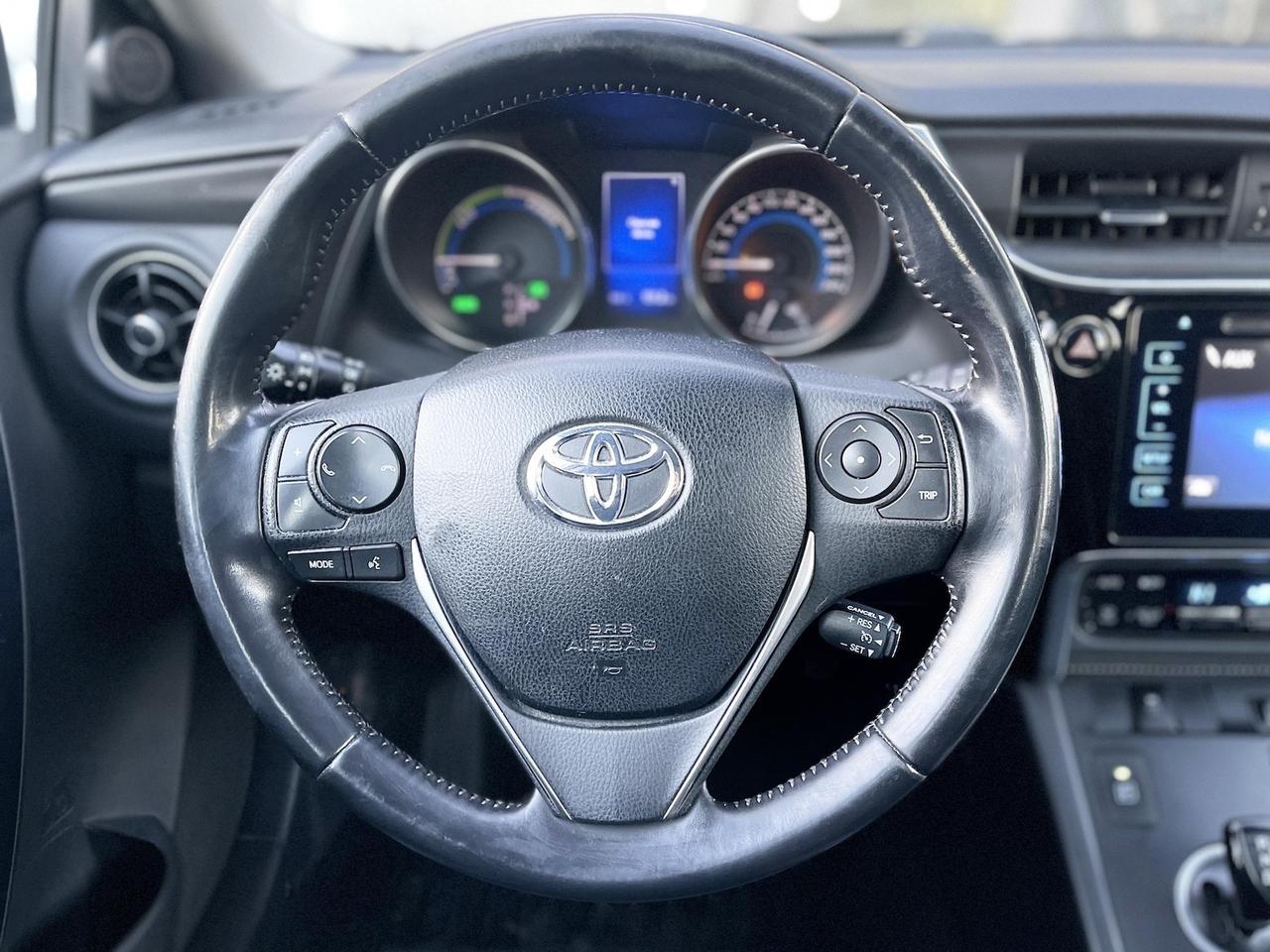 Toyota Auris 1.8 Hybrid Lounge 99CV E6 Neo - 2015