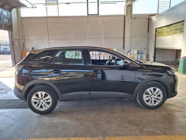 PEUGEOT 3008 BlueHDi 130 S&S EAT8 Active
