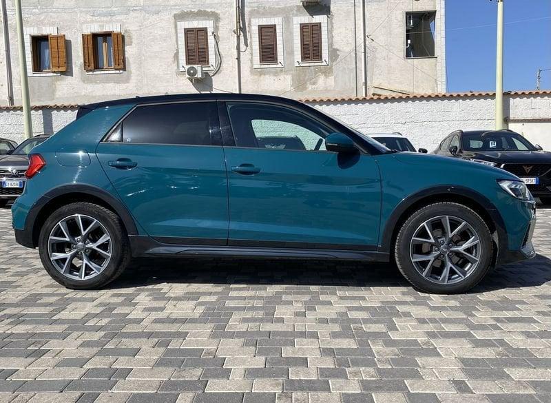 Audi A1 citycarver 1.0 TFSI 116CV S-Tronic 30
