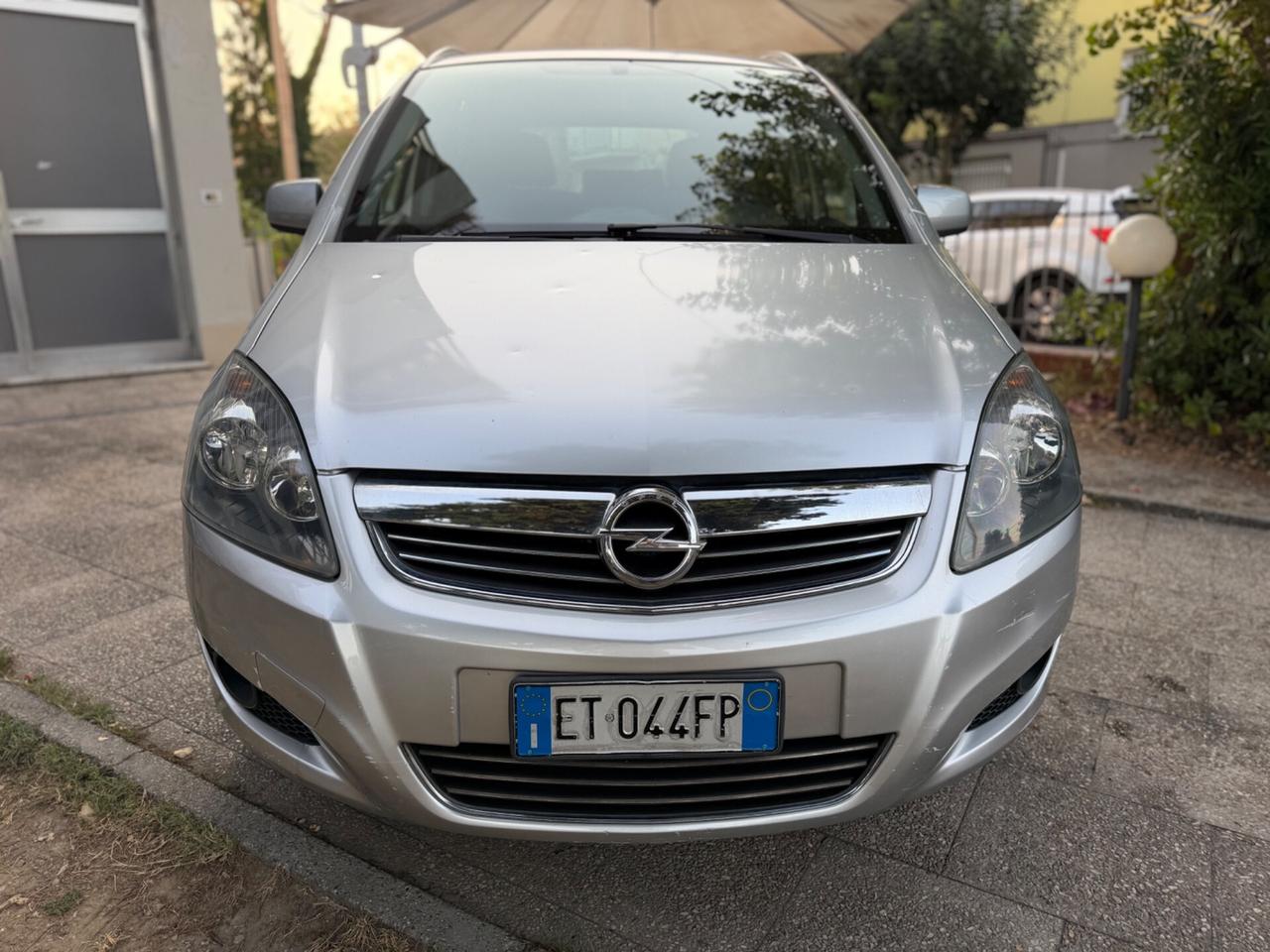 Opel Zafira 1.6 16V ecoM 150CV Turbo One