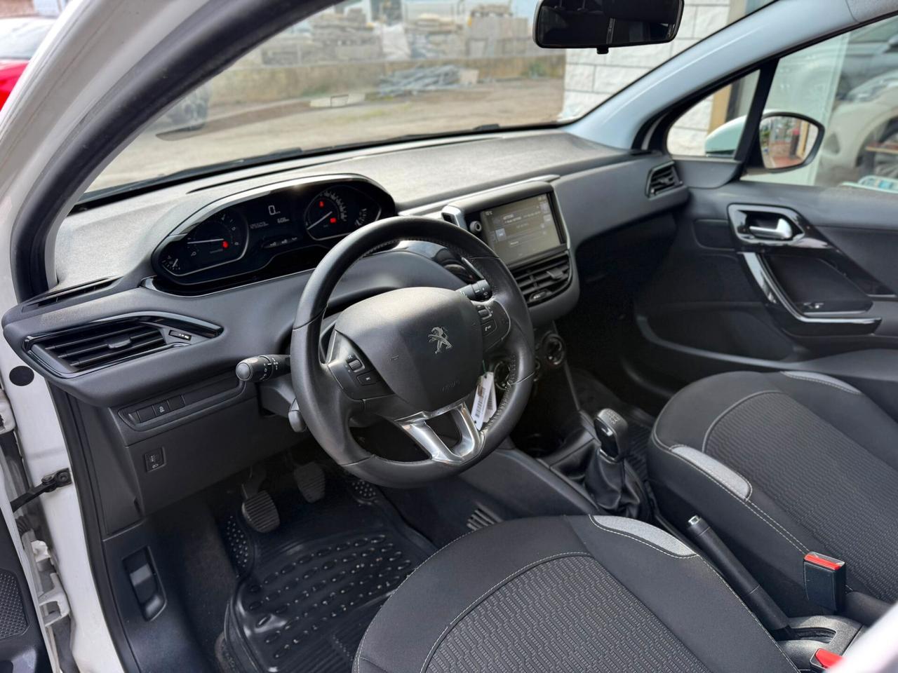 Peugeot 208 BlueHDi 75 S&S 5 porte Active