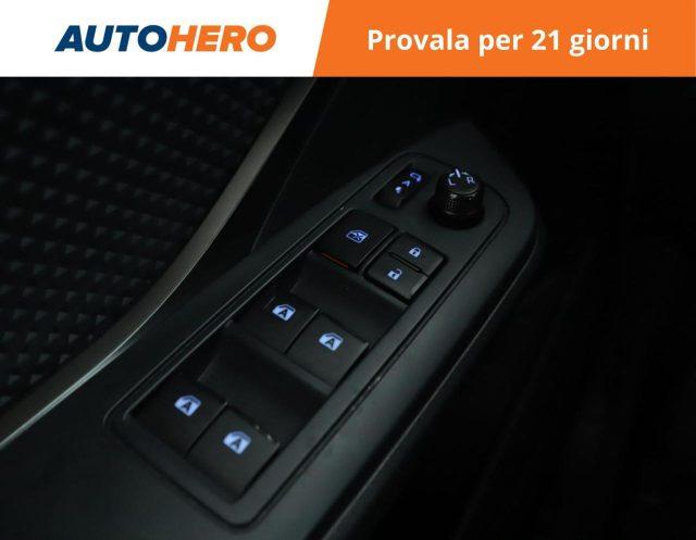 TOYOTA C-HR 1.8 Hybrid E-CVT Business