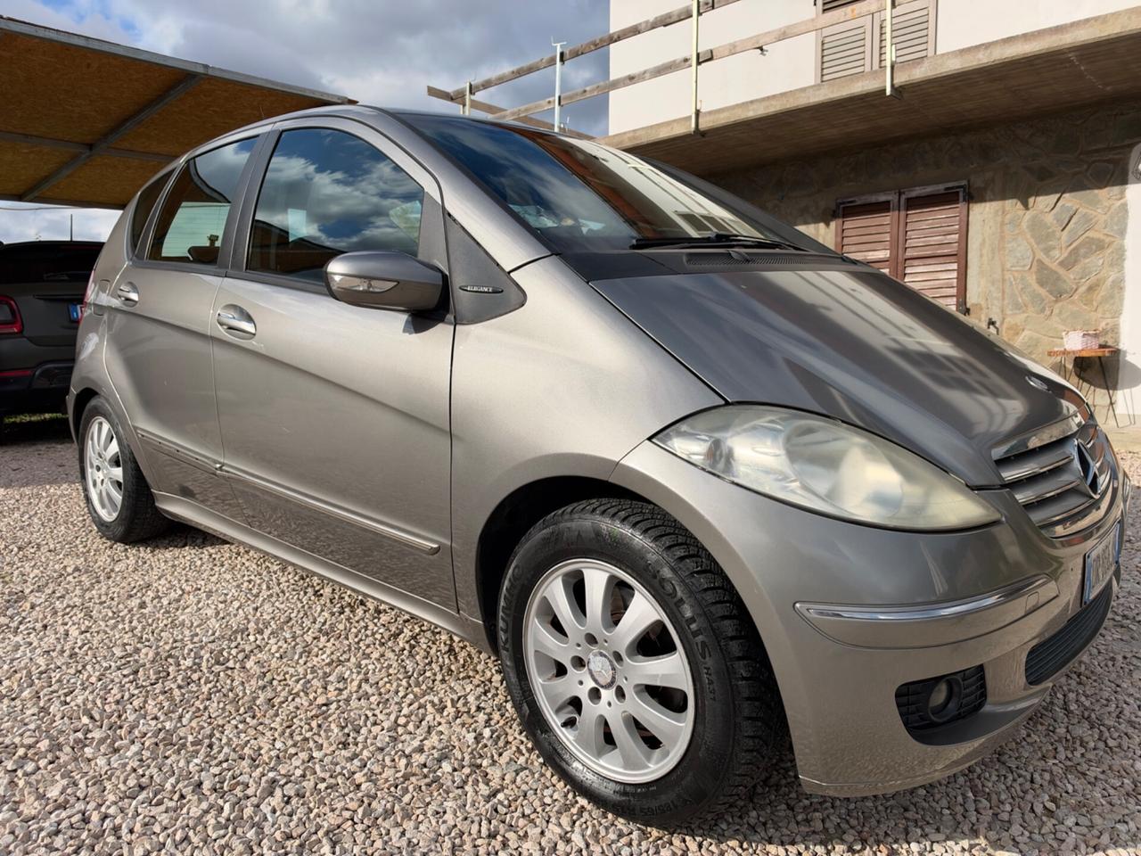 Mercedes-benz A 150 BlueEFFICIENCY Elegance
