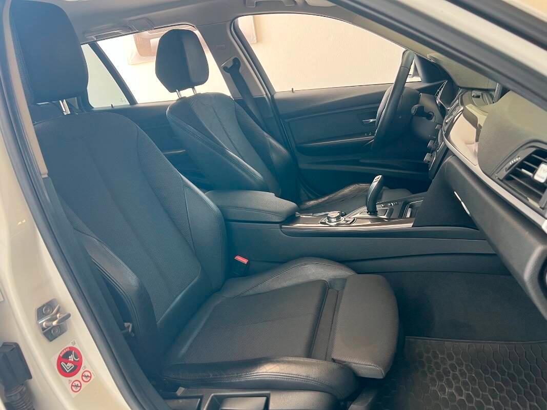 BMW Serie 3 Touring 318d Modern