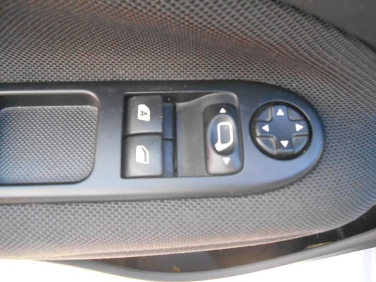 Citroen C3 Picasso BlueHDi CON SOLI KM 76000 NEOPATENTATI