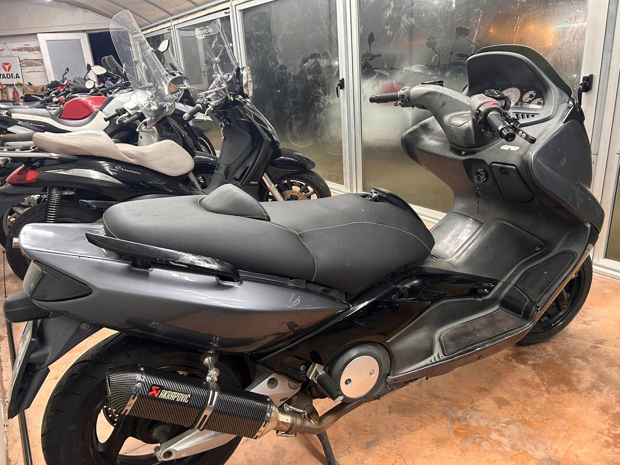 Yamaha T Max