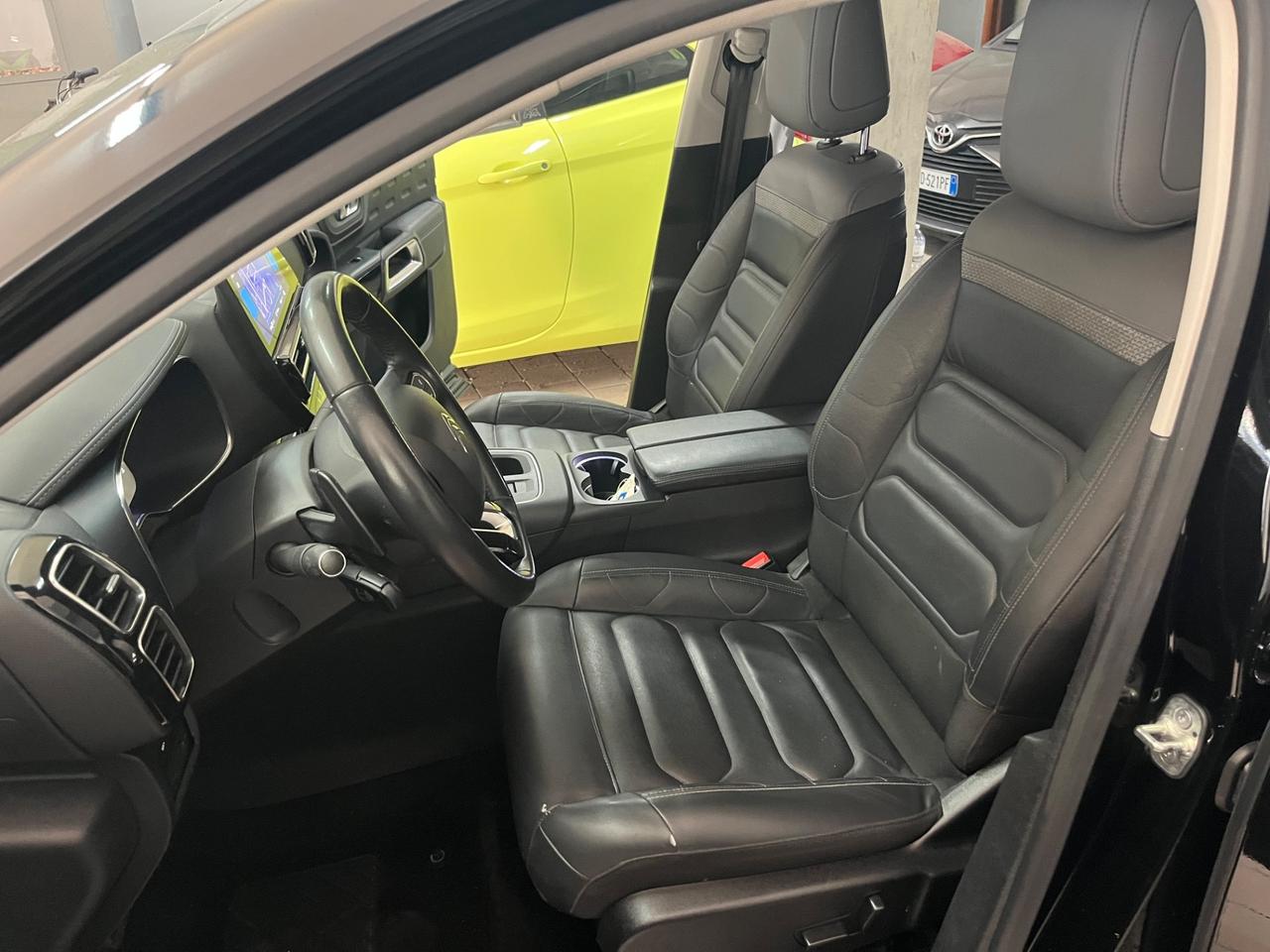 Citroen C5 Aircross 1..5 hdi EAT8 Shine Pack 2022