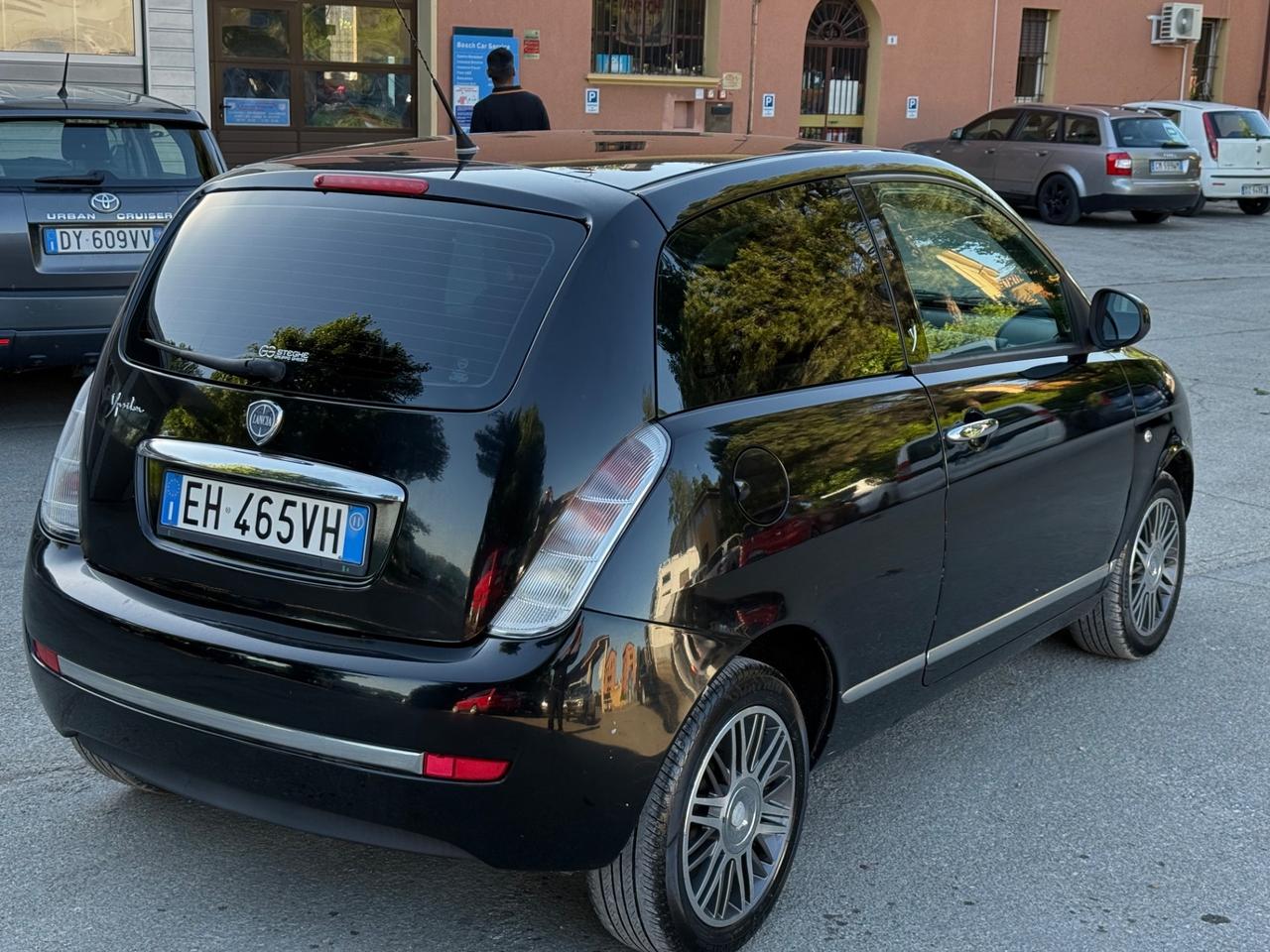 Lancia Ypsilon 1.3 MJT 75 CV Platinum